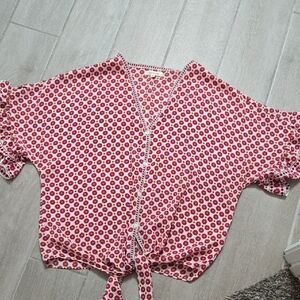 Max Studio Red and White Relaxed Tie Front Top